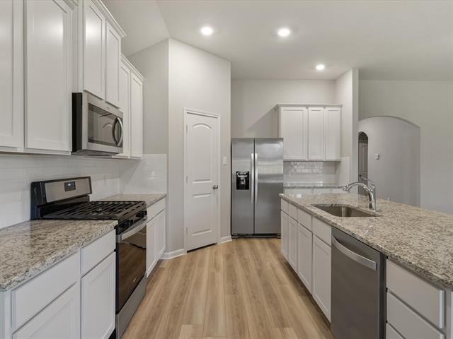 Building Photo - 2113 Erlinda Dr