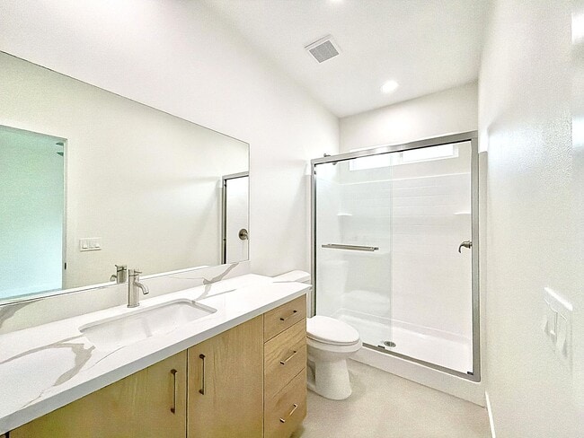 Building Photo - 30127-30127 Avenida Juarez