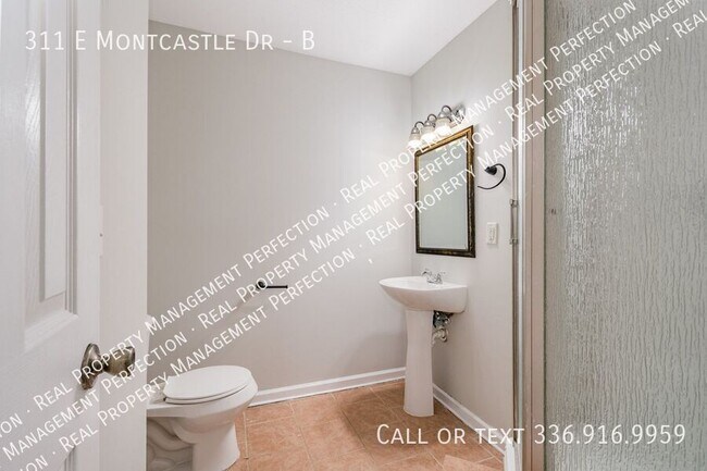 Building Photo - 311 E Montcastle Dr