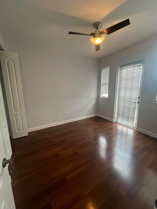 Building Photo - 8657 Blaze Ct