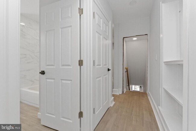 Building Photo - 7703 Ridge Ave