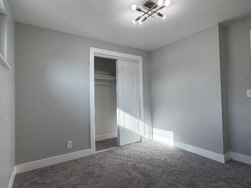 Building Photo - 9300 9300 N