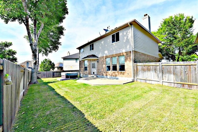 Building Photo - 679 Rusk Rd