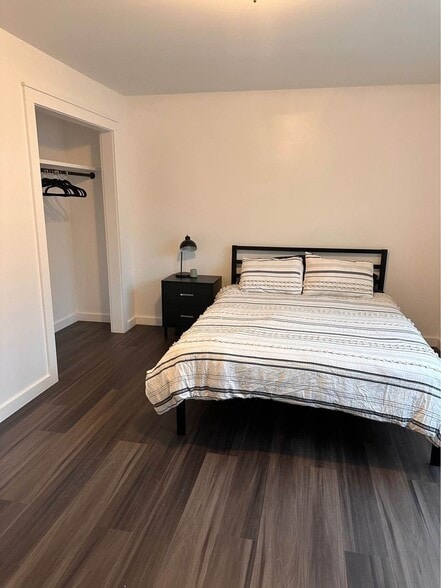 Building Photo - 114 Lebanon Rd