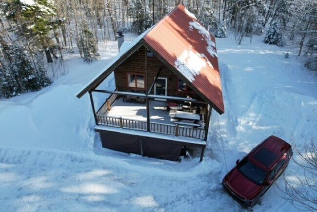 Building Photo - 12 Cloutiers Lp