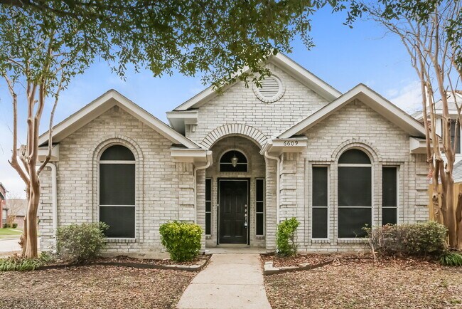 Building Photo - 6609 Wildhaven Dr