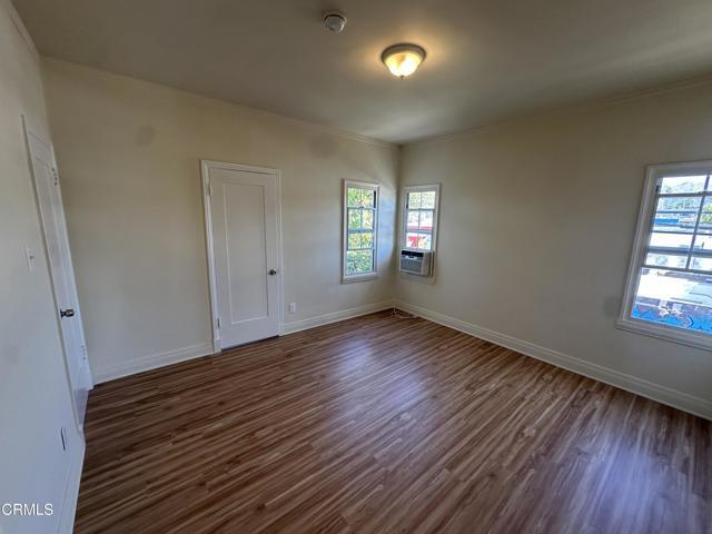 Building Photo - 638 N Vista St