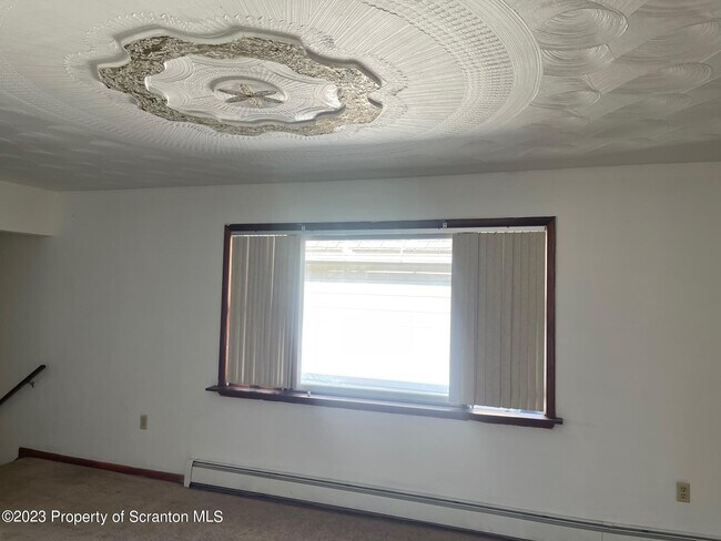 Building Photo - 1524 Bulwer St