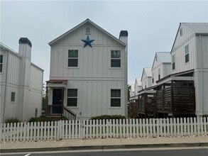 Building Photo - 768 Grove St