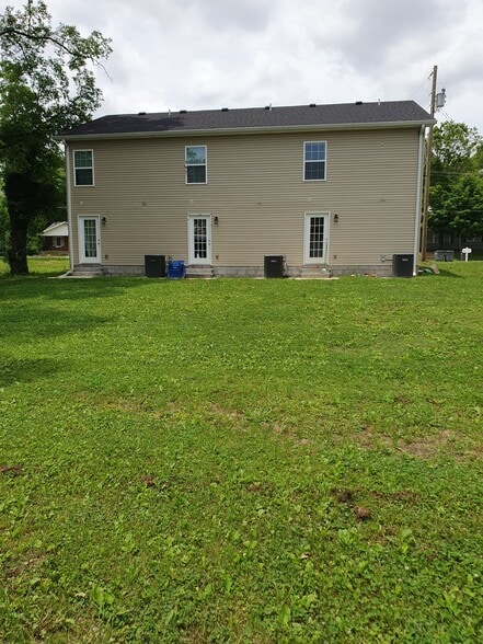 Building Photo - 406 Hedgemont Ave