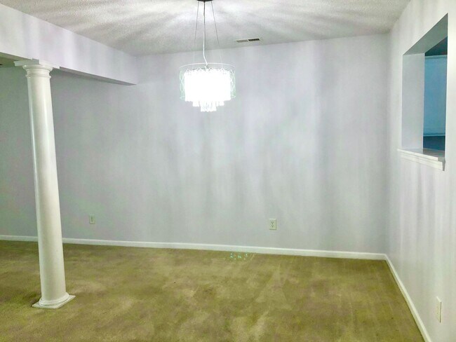 Building Photo - Beautiful Single Family Home | 3 BR/2.5BA |Open Layout + Prime Location
