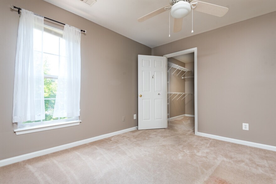 Bedroom 2 - 15121 Toccoa Ct