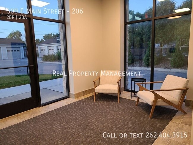 Building Photo - 500 E Main St