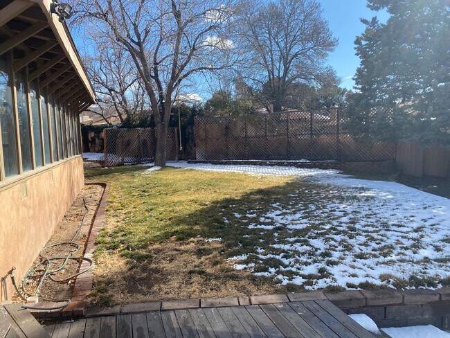 Building Photo - 2523 Claremont Ct NE
