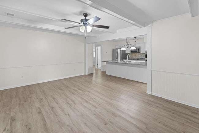 Building Photo - 1696 Hapano Dr