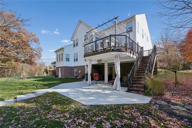 Building Photo - 1005 Autumn Woods Dr