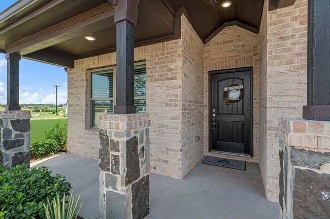 Building Photo - 6618 Ellesmere Dr