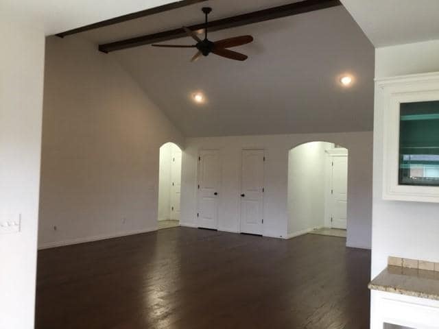 Building Photo - 1907 SW Cypress St