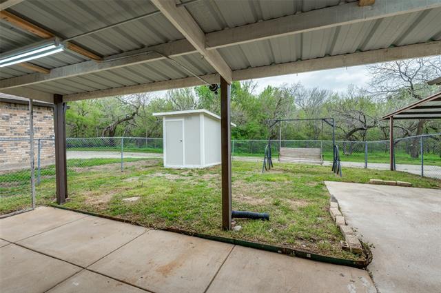 Building Photo - 2214 Grapevine Ln