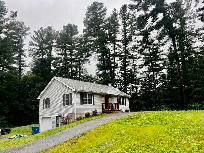 Primary Photo - 148 Frost Rd