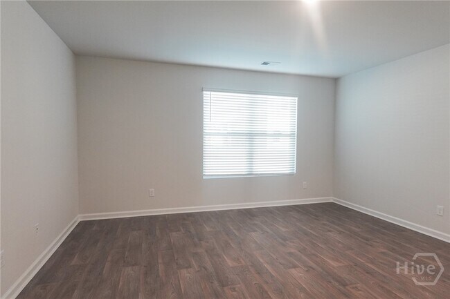 Building Photo - 511 Coconut Dr