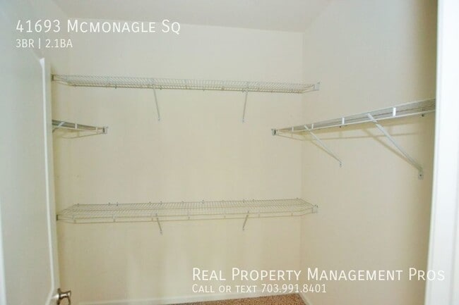 Building Photo - 41693 McMonagle Square