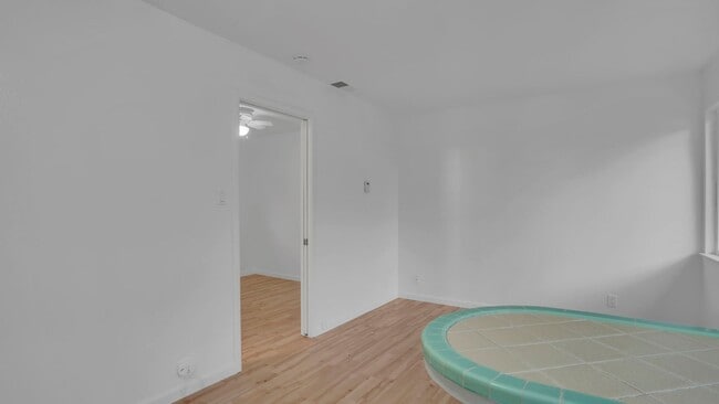 Building Photo - Lovely Home in San Jose near scenic Alum Rock! 2 Bedroom 2 Bath plus 1 Bed/1 Bath ADU