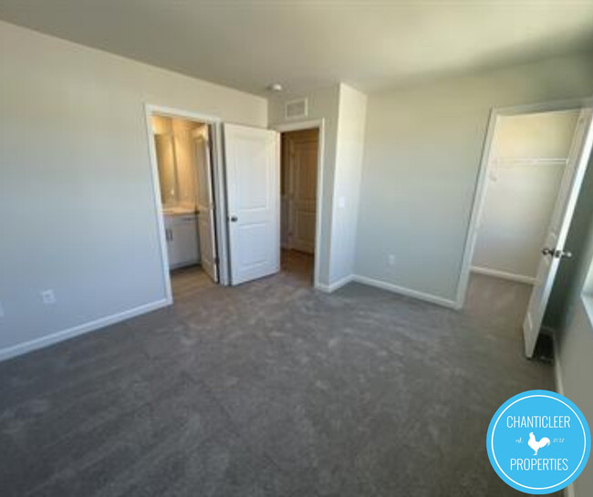 Building Photo - 2713 Chert Ln
