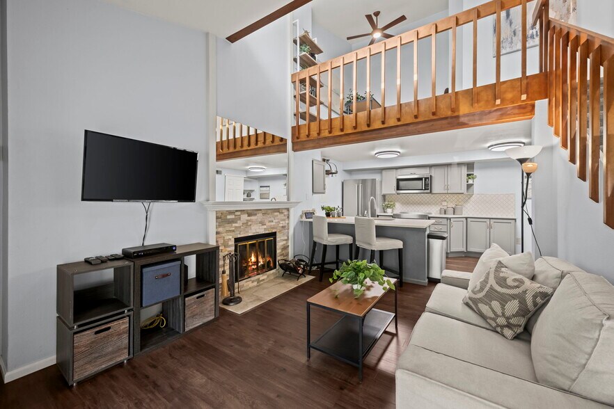 Building Photo - 20 S Boulder Cir