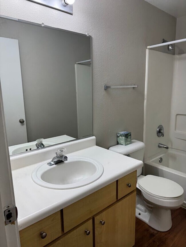 Building Photo - Everything you’ve been dreaming of is here. Come Lease today!