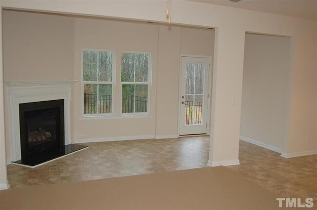 Building Photo - 451 Panorama View Loop