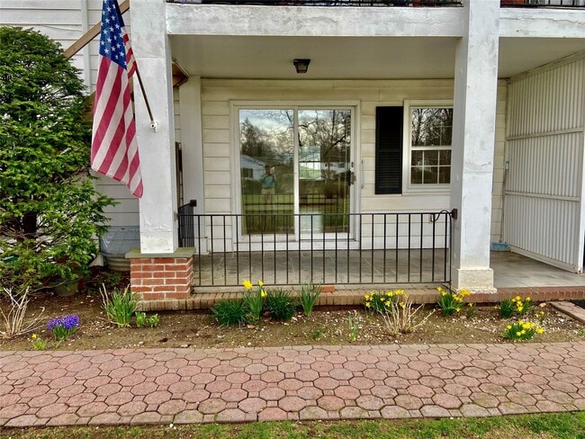 Building Photo - 55075 NY-25