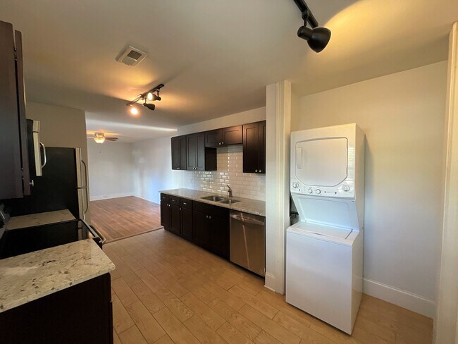 Building Photo - A0U02-1728 &amp; 1730 Matheson Ave.