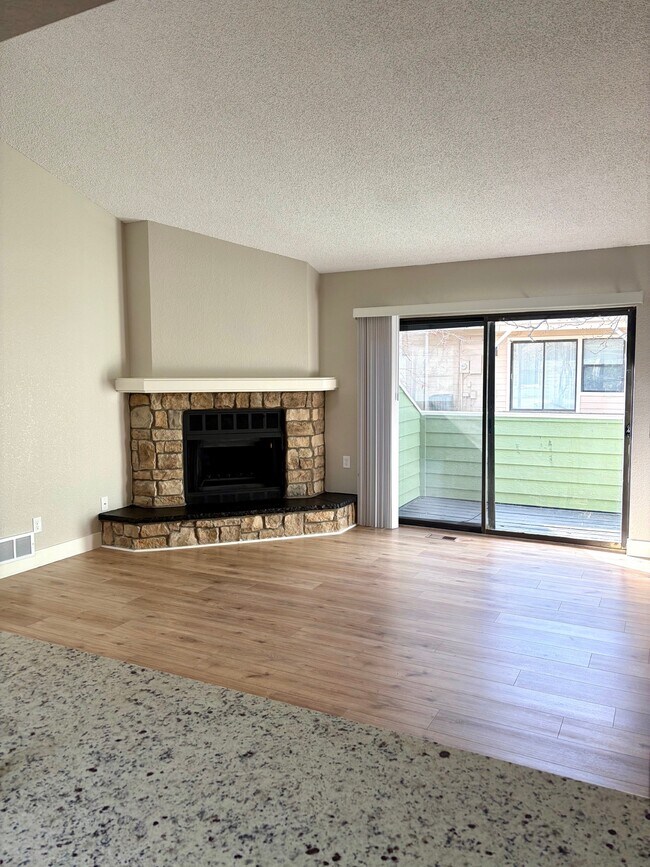 Building Photo - 4221 S Richfield Way