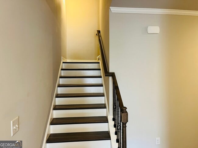 Building Photo - 6005 Arbor Knoll Pl