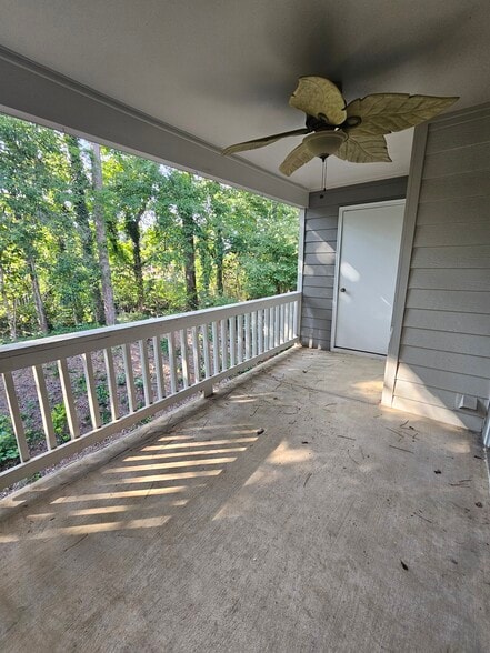 Building Photo - 26 Rumson Ct SE