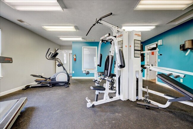 Building Photo - **Swimming Pool*****1 Bed 1 Bath******Cross Pointe Business Park*****LAKE VIEW AVAILABLE