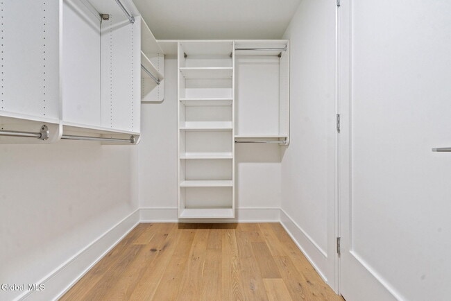 Building Photo - 19 Washington St