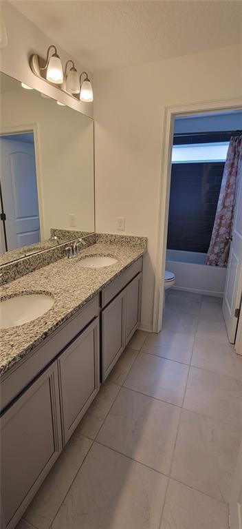 Building Photo - 17415 Bal Harbour Dr