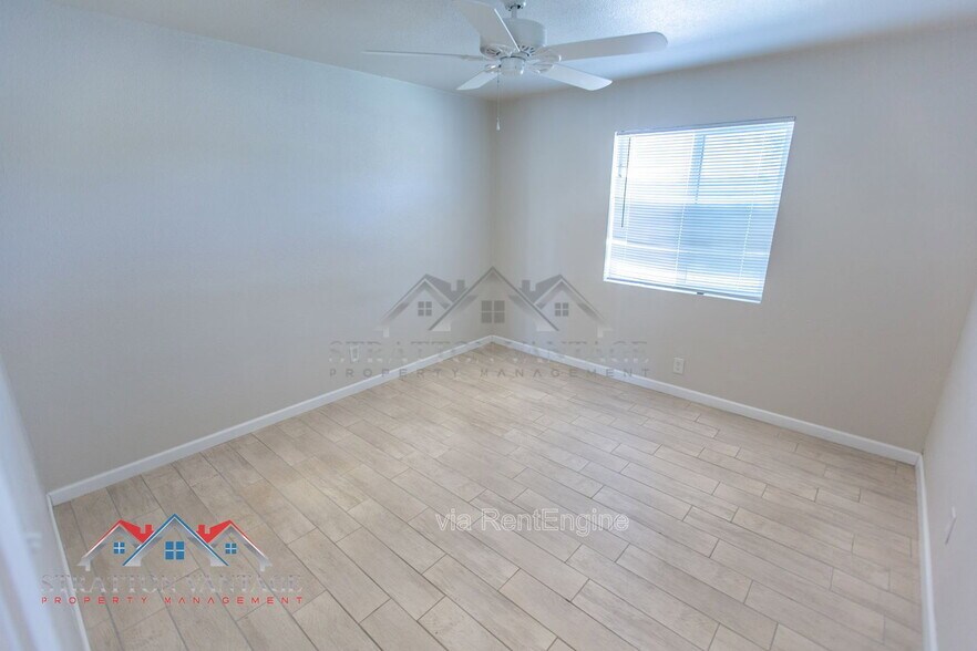 Building Photo - 11033 N Geronimo Dr