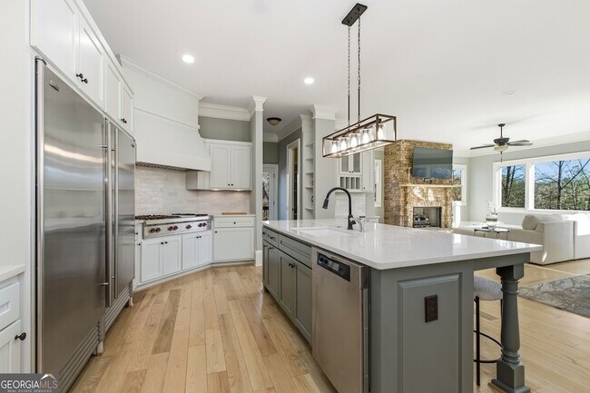 Building Photo - 6225 Random Winds Bluff