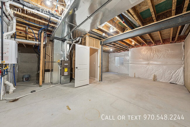 Building Photo - 2470 Trio Falls Dr