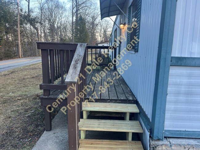 Building Photo - 2 Bedroom 1 Bath home in East Berlin