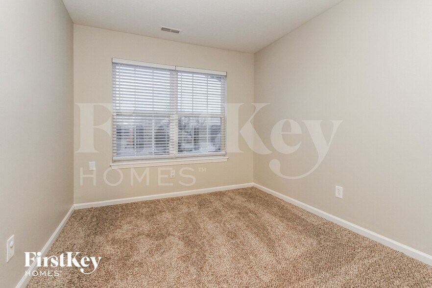Building Photo - 4700 Cork Ct