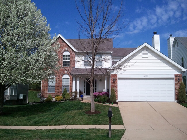 Front of House - 16939 Hickory Forest Ln