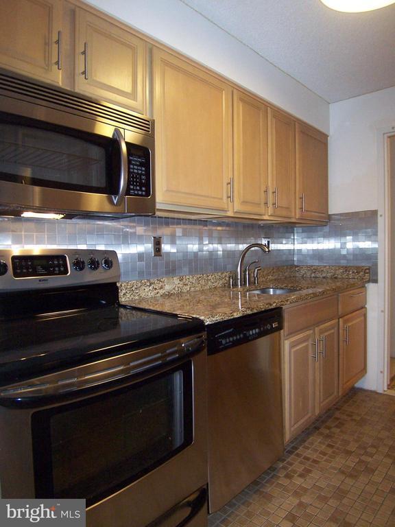 Building Photo - 5300 Holmes Run Pkwy