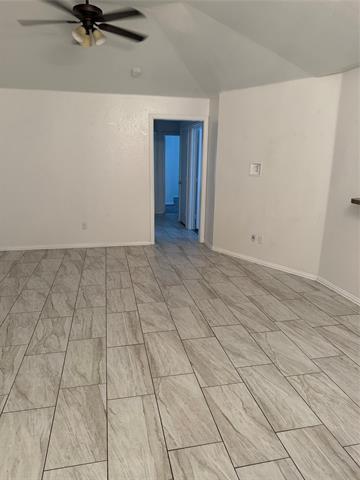 Building Photo - 609 Kings Way Dr