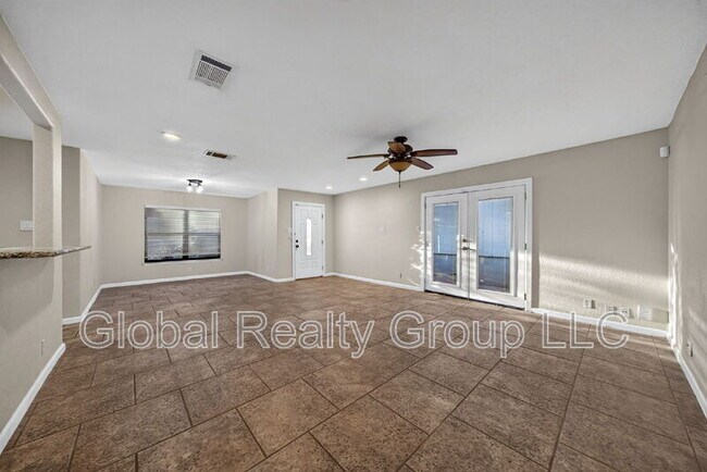 Building Photo - 12914 Ocean Glade
