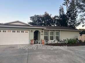 Building Photo - 8303 Monarch Cir