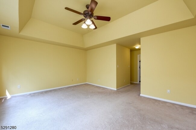 Building Photo - 8708 Brittany Dr